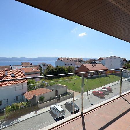 Apartamento 2 Habitaciones Con Vistas En La Playa Портоново Экстерьер фото